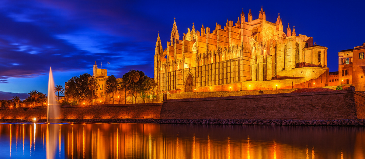 Blick auf die Kathedrale von Palma de Mallorca